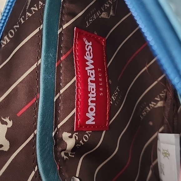 Purse - Picture 2 of 4